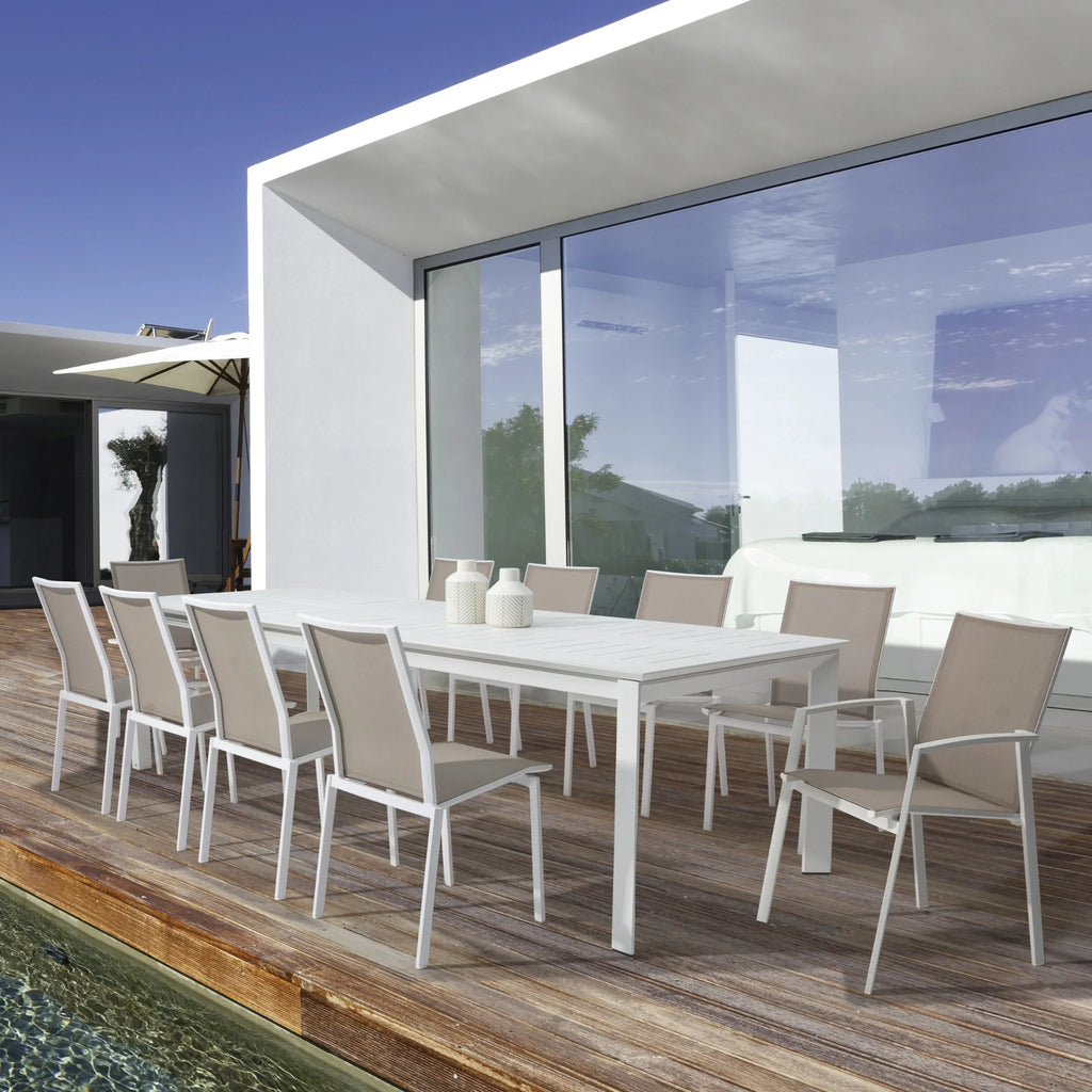 KONNOR Outdoor Extendable Dining Table Set in White -Bizzotto | Milola