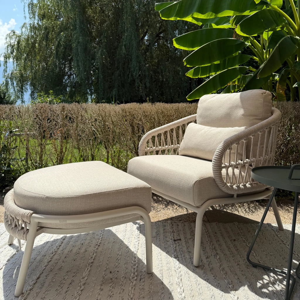 TOSCA Outdoor Lounge Chair with Footrest - OUTLET