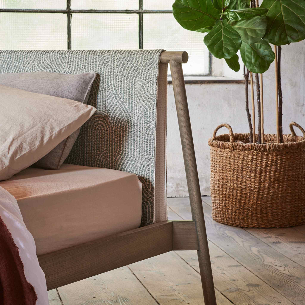 JACK-E - Wooden Bed - Modern Design - Bolzan | Milola 